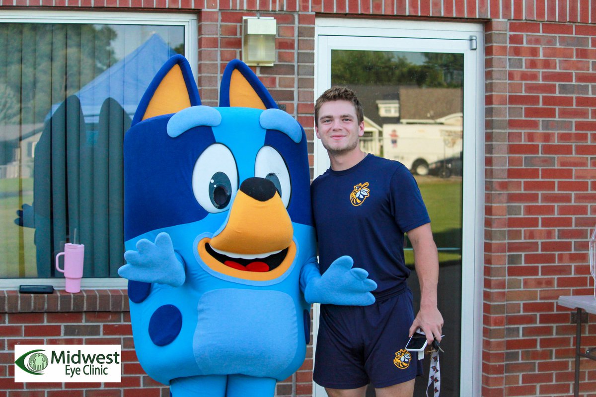 BurlingtonBees's tweet image. FRAMES OF THE GAME: Bluey's Birthday Bash, Last Pups and Pints of the season, and a big Monday Win!
Presented by Midwest Eye Clinic!