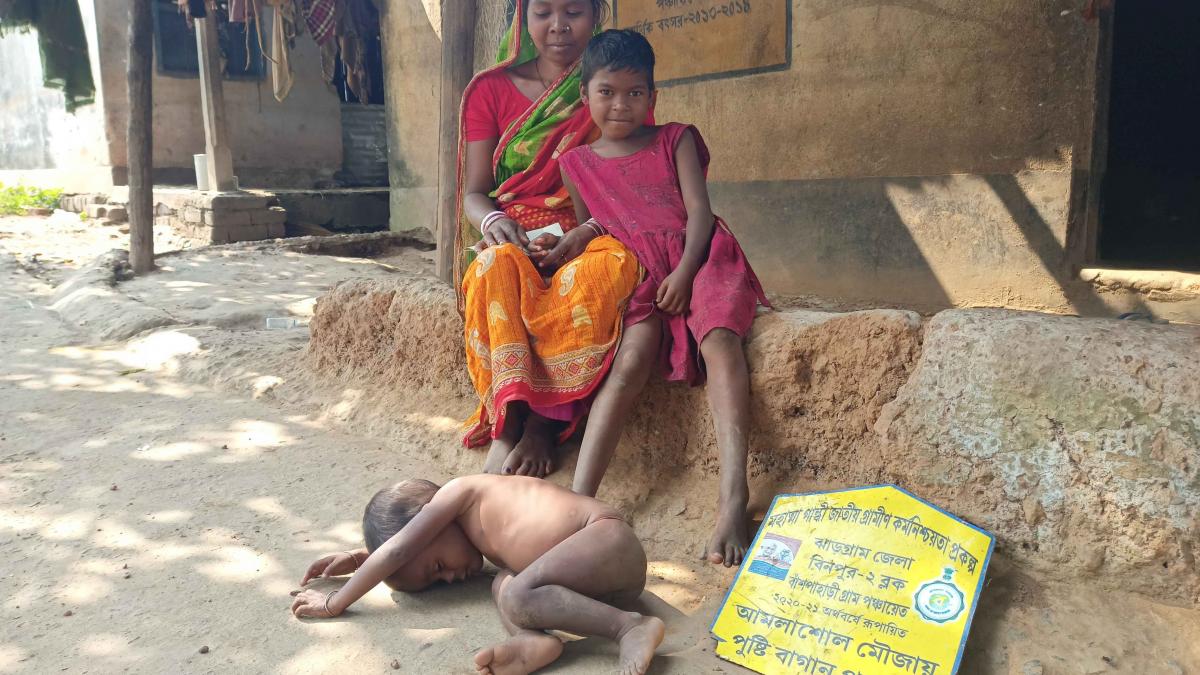 SanjuktaChoudh5's tweet image. 🅾️ HARSH REALITIES of West Bengal 

The Average Income Of A Person Living In WB Is Rs.260/- Per Day 

Let the amount sink in 

Since Mamata Banerjee took over as CM the average income of a person has increased by only Rs.79/- in 11 years 

Rs.260/- per day 

#BengaliLanguage