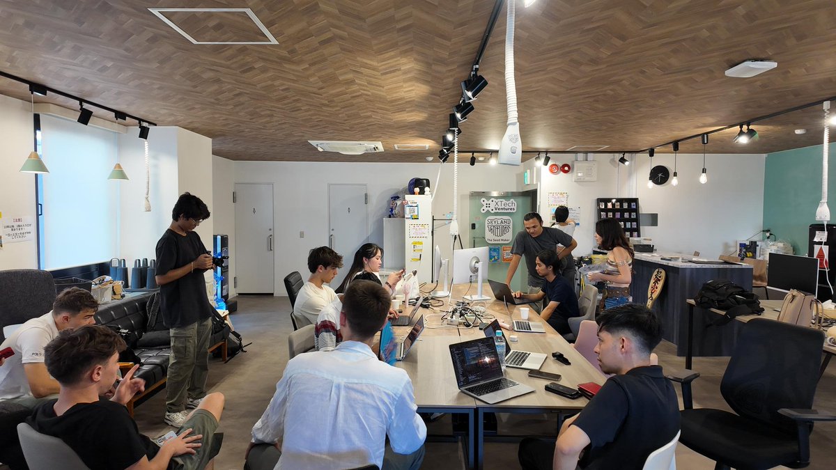 suhasasumukh's tweet image. the most diverse founder group i have ever seen.
we had builders from romania, india, japan, malaysia, usa, uk, kazakhstan, greece, and more.
some folks flew last minute to tokyo.