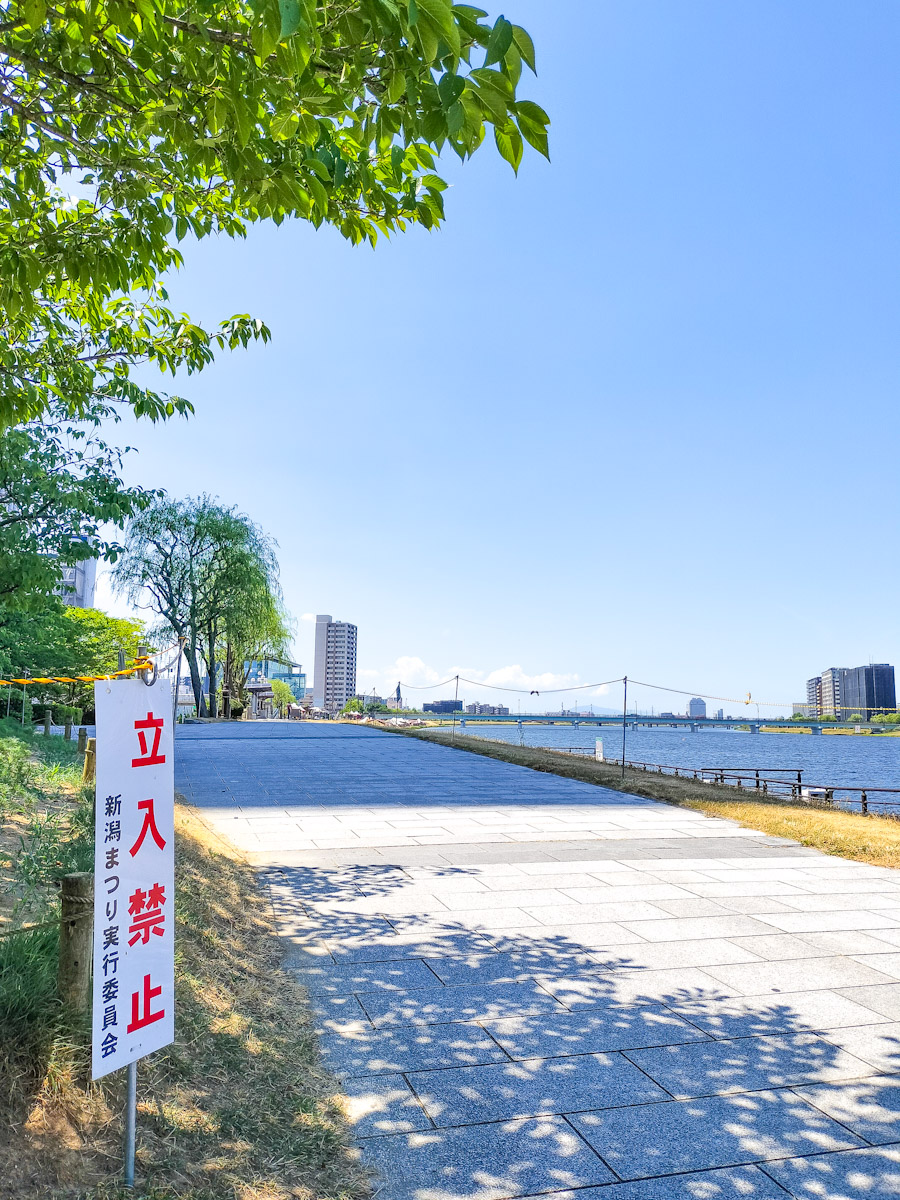 j_rakuda's tweet image. まちとばかで8月らよ
#新潟弁