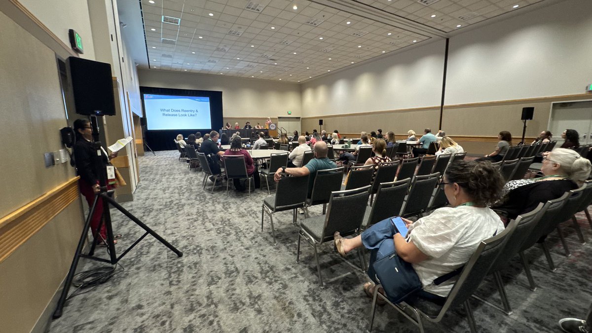 aallnet's tweet image. Rebuilding Lives: The Role of Libraries in Post Incarceration Success was one of many vital programs at #AALL25