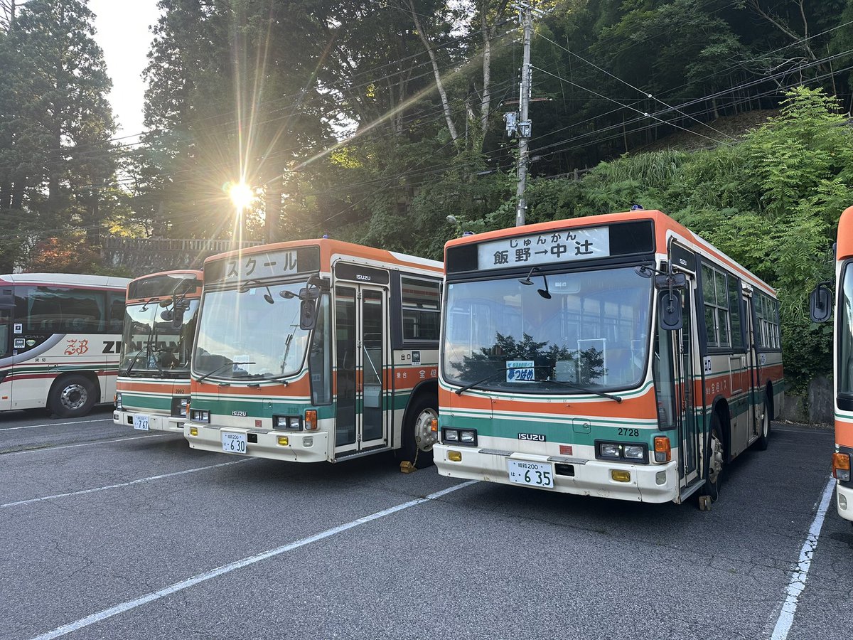 a2c1109's tweet image. 全但バスのキュービック630号。
無事に車検通過したようです。
もう一度春夏秋冬を味わえそう😏
#全但バス #キュービック #夢つばめ