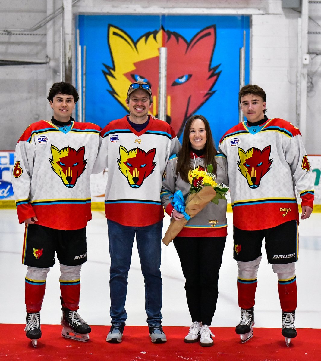 NMIceWolves's tweet image. The Ice Wolves Den has returned!
Read about our host family program and how you can make a difference here ⬇️
nmicewolves.com/ice-wolves-den…