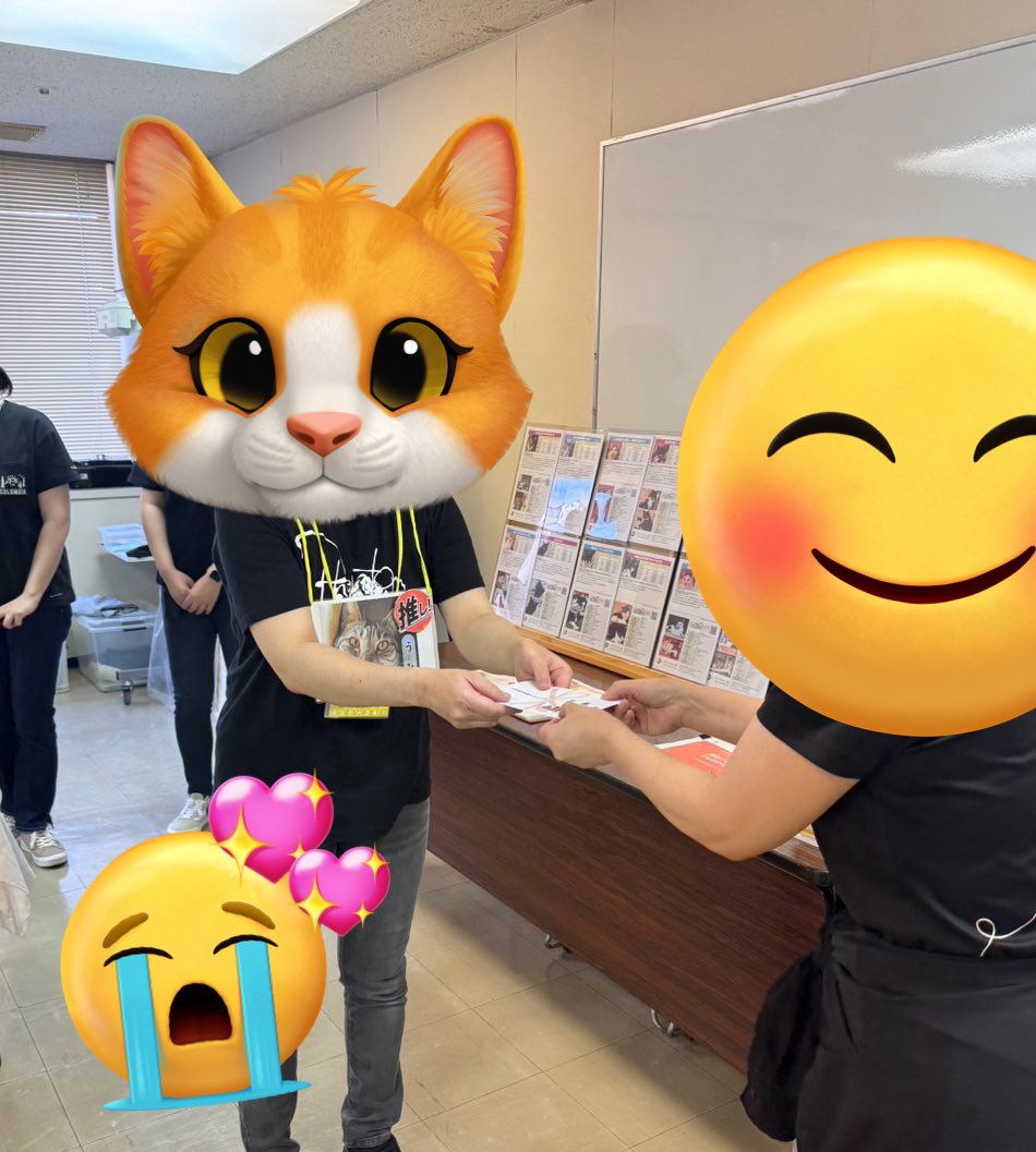 大変遅くなりましたが7/21にしっぽのなかま上越さんの譲渡会前にお邪魔して #猫フェス上越 の寄付金【308181円】をお渡ししてきました！！
過去最高額を寄付出来たのもご出店ご協賛いただいた皆さま、ボランティアの仲間、そして応援してくださった皆さまのおかげです、どうもありがとうございました！