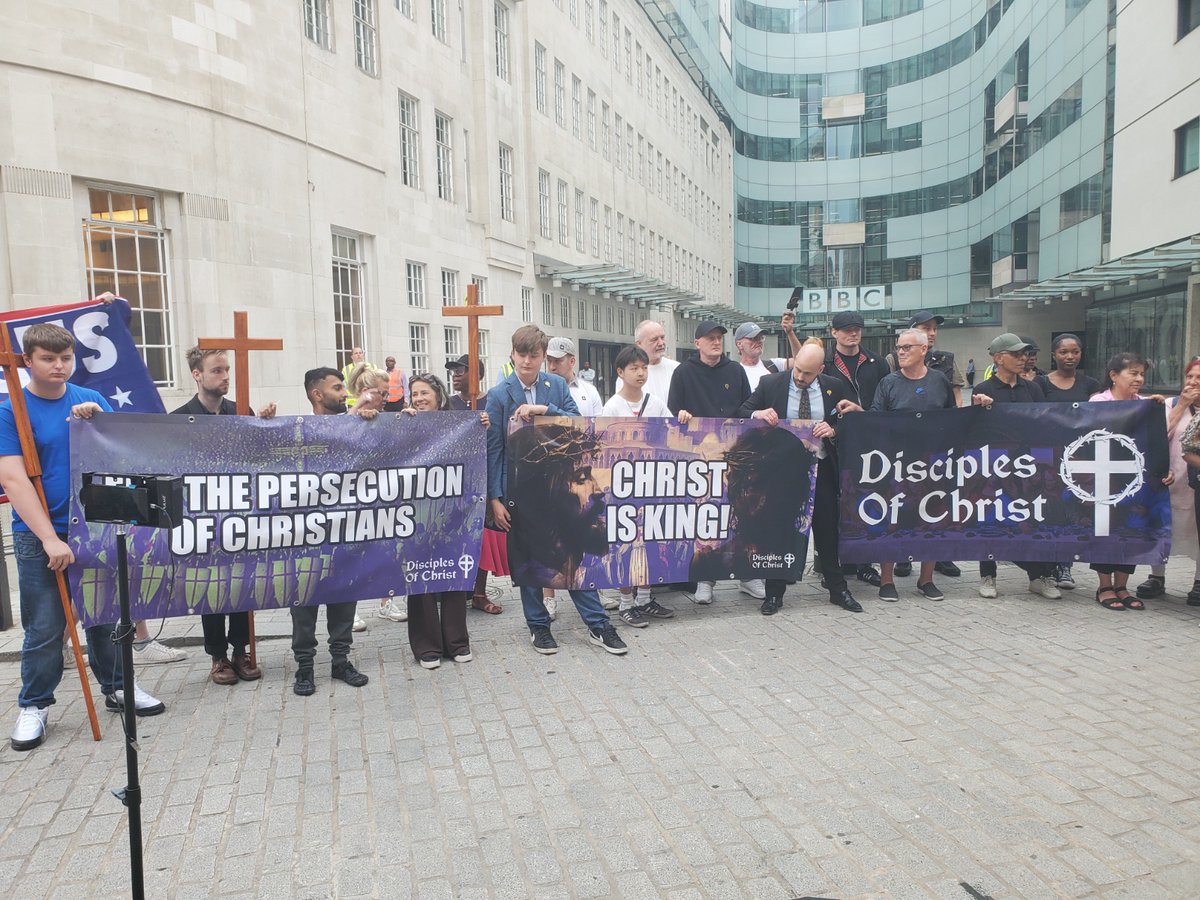 CrossandCorner's tweet image. Was an absolute pleasure to attend on Wednesday the BBC protest for the disciples of Christ movement
#ChristisKing