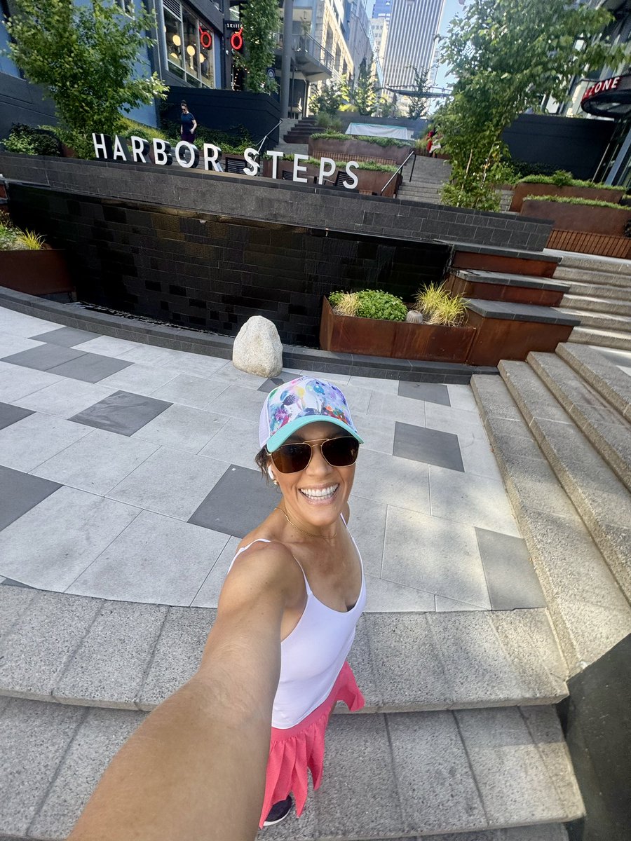 Dominique Samario tweet media