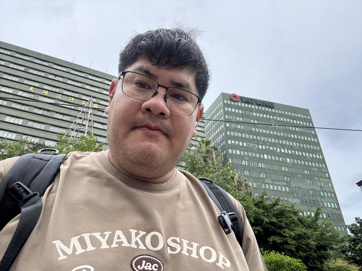 สิ่งที่ต่างกันระหว่างไทยกับไต้หวัน เมื่อสามสิบปีที่แล้วไทเปยังเต็มไปด้วยโรงงงาน มลพิษ แล้ววันนี้ไทเป เมืองสีเขียว นี่คือสิ่งที่แตกต่างระหว่าง จะ ทำ กับลงมือทำ... #thailand #taiwan #lifejourney