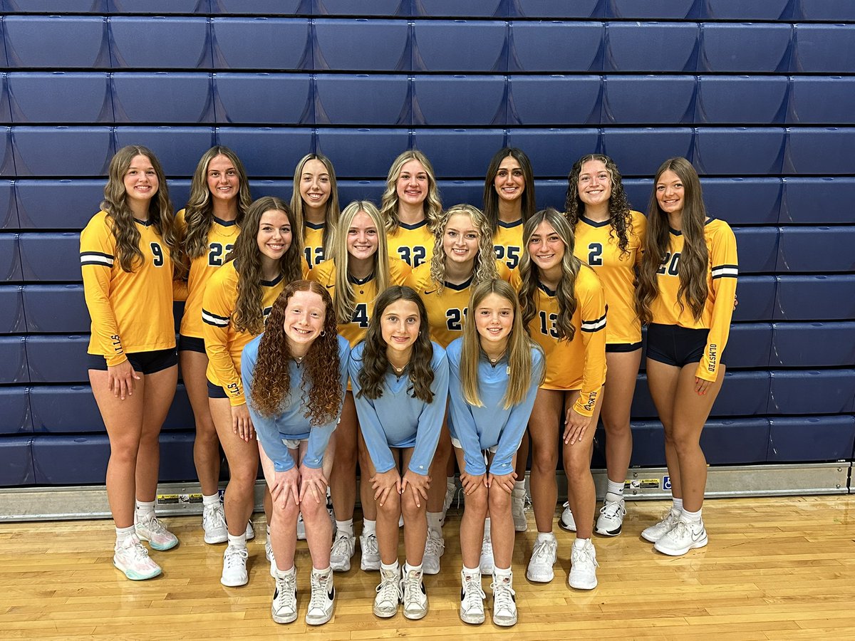 ofvolleyball's tweet image. One final award for our 2024 Varsity volleyball team! These ladies received the American Volleyball Coaches Association Team Academic Award for the 11th year in a row. Their team AVERAGE GPA is a 4.1!! Congratulations on your hard work on the court and in the classroom.