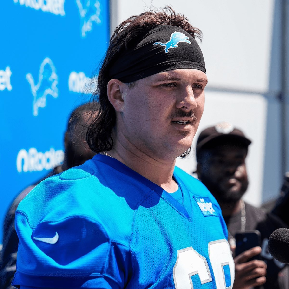 officialctpod's tweet image. MONDAY SHOW ON CRUNCH TIME SPORTS 🍿
We are LIVE from 8-10PM EST
- Detroit Lions TRAINING CAMP UPDATES
- Tate Ratledge NEW starting CENTER?
- Levi O INJURY
- Alex Anzalone UPDATES?
- MUCH MORE
LIVE HERE --> youtube.com/live/pYbtKnzjZ…
#OnePride