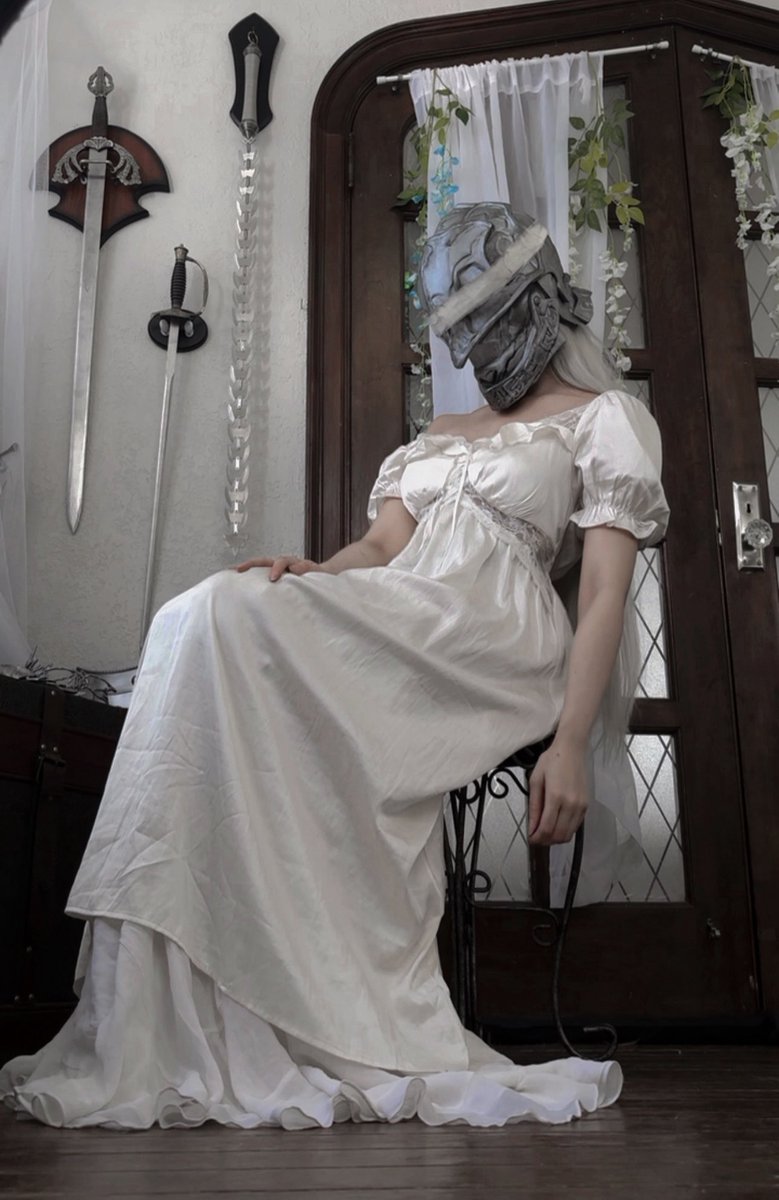 Queen annalise from bloodborne
More on patreon 

<a href="/PearForceOne/">PearForceOne</a> helmet design