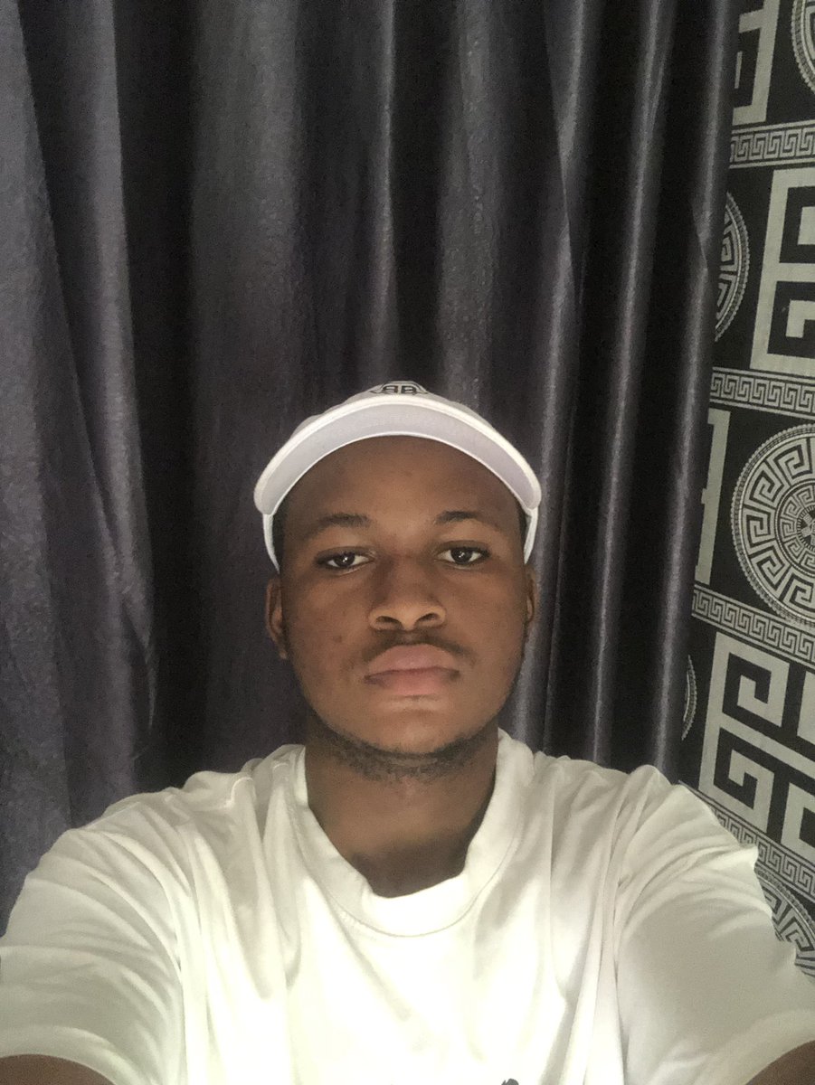 only1_jeremy's tweet image. Oluwa lo ye, live your life and enjoy
Wipe your sorrow away
T'owo ba ti de, ma sun le
Owo lan fi r'owo
Make you travel go away
Go and apply wisdom, make you seek knowledge to build your kingdom
Happy birthday to my lovely self