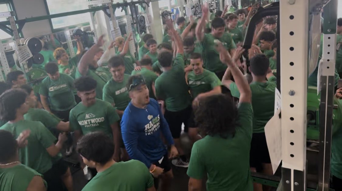Bigger🦾
Faster 🛩️
Stronger 🏋