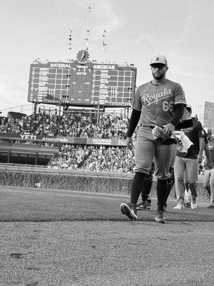 Coke Ragans (@diamondchebaleb) on Twitter photo Noah Cameron needs a nickname.
Ideas? Best I can come up with is NoCam
 #FountainsUp #Royals Noah Cameron needs a nickname.
Ideas? Best I can come up with is NoCam
 #FountainsUp #Royals