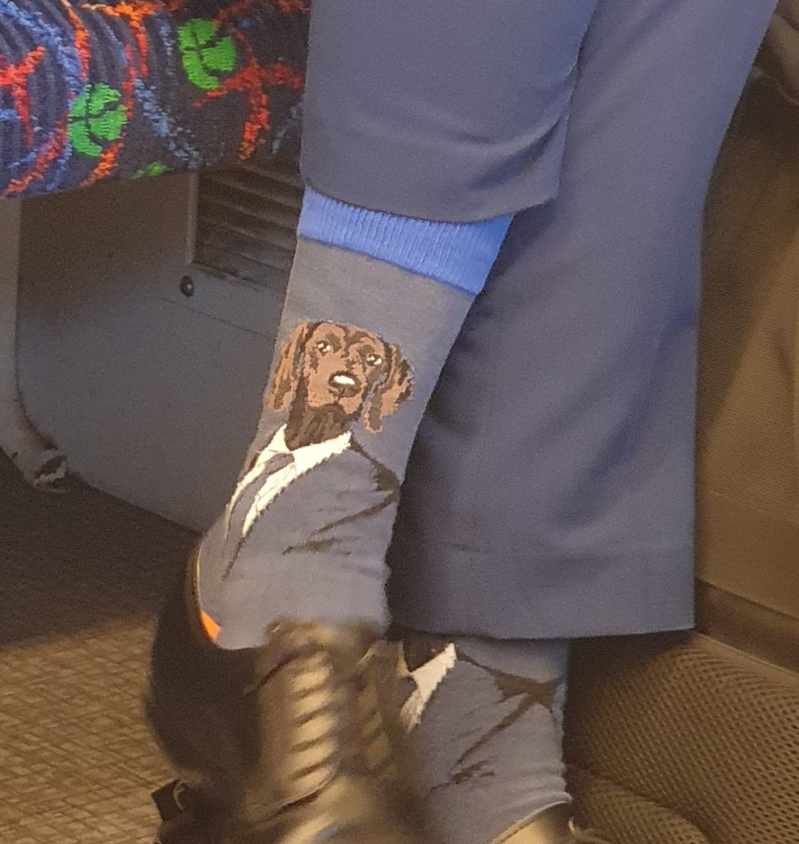 redleafelf's tweet image. Saw this on my morning commute. Immediately made me smile because it reminded me of Bam.
@BTS_twt