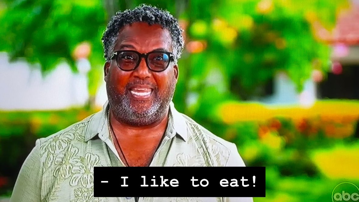 Bitchelorette_'s tweet image. no one:

me on my period:

#BachelorInParadise