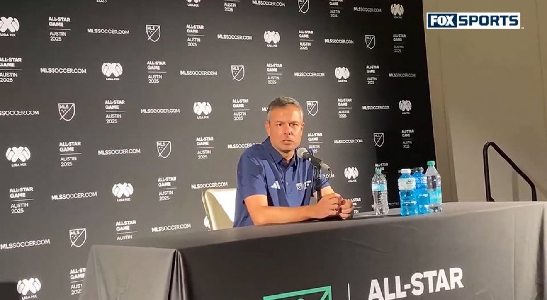 Intermiamicfhub's tweet image. Q: Will Messi play in the MLS All-Stars Game?
🗣️Nico Estévez (MLS All-Stars coach): “I don’t know, that question should be asked to the MLS officials, I just coach the players they give me. Of course, I’d love for him to play, it would be a pleasure to work, even if just for a…