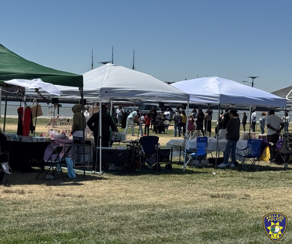 Vallejo PD joined the "Unity in the Community" event at Waterfront Park on Saturday. Broken by Violence hosted the gathering with support from Fighting Back Partnership, IHART, SANE-SART, and others. Assemblymember Lori Wilson was also in attendance. 

#Vallejopolicedepartment