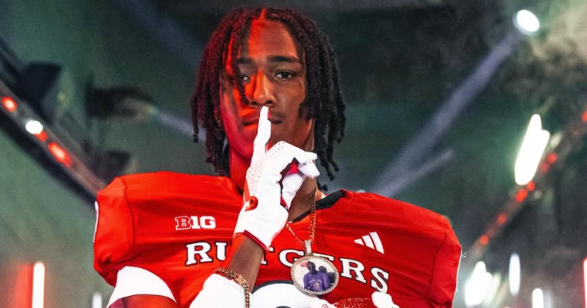 JohnGarcia_Jr's tweet image. Rutgers goes back to the Sunshine State for another defender, this time Riverview (Fla.) Sumner DB Jamareis Conyers:
"Coach Schiano knows what he's looking for. Florida is different"
on3.com/rivals/news/ru…