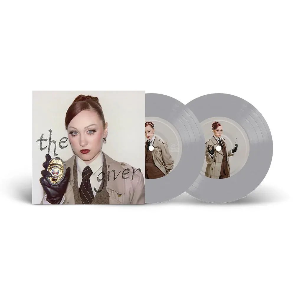 mindbombrecords's tweet image. Now In Stock: Chappell Roan’s The Giver 7" Single in Multiple Variants Including The Plumber, The Dentist, The Lawyer, The Construction Worker and The Investigator.
The Giver single marks Chappell Roan’s debut in the country music genre.