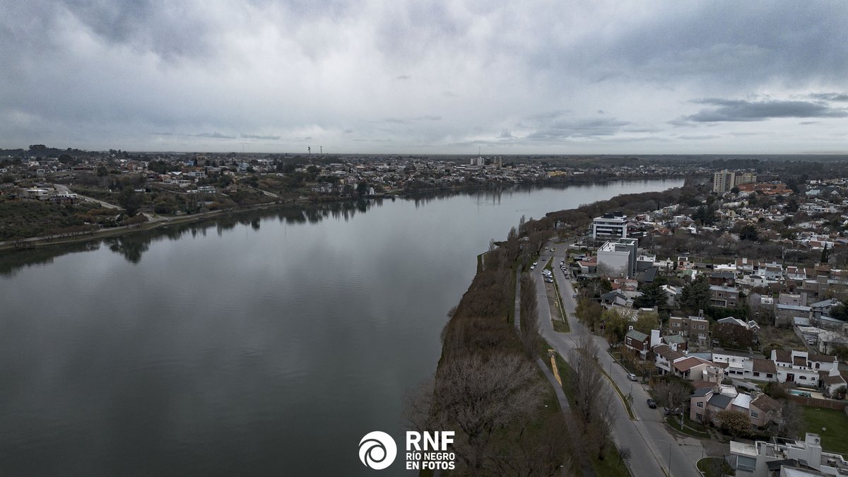 Rio Negro. Viedma. Tarde gris de invierno.

rionegroenfotos.com.ar

📷 Pablo Leguizamon

#viedma #viedmapatagones #patagonia #rionegro