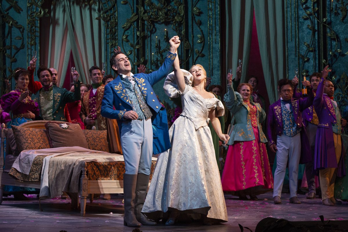 FathomEnt's tweet image. Relive the magic of the @metopera's 2018 performance of Verdi’s La Traviata when it returns to select theatres July 23 only. Don't wait, reserve your seats today at hubs.la/Q03y55M40!