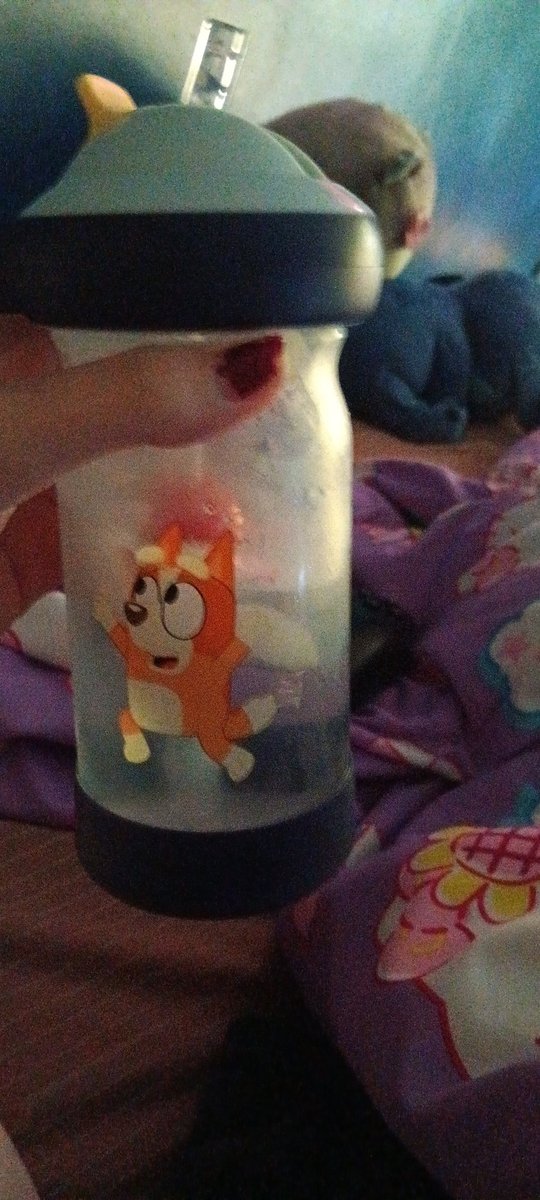 gutz1117's tweet image. This is the most thirst qunching refreshing delicious yummerific water ever