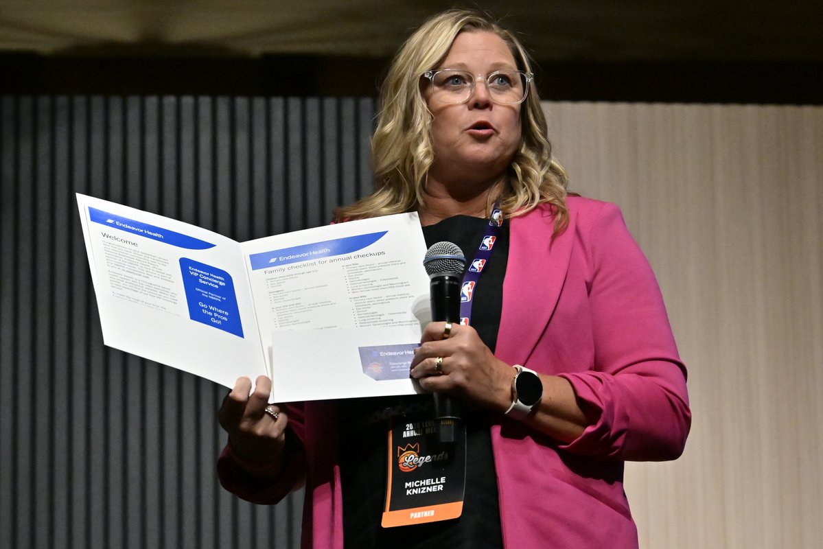 NBAalumni's tweet image. “Your Health, Your Future: Planning with Purpose at Every Age with @EndeavorHlth” brought together an expert lineup in Las Vegas last week to educate and empower our Legends with proactive health strategies 💪
#LegendsAnnualMeeting