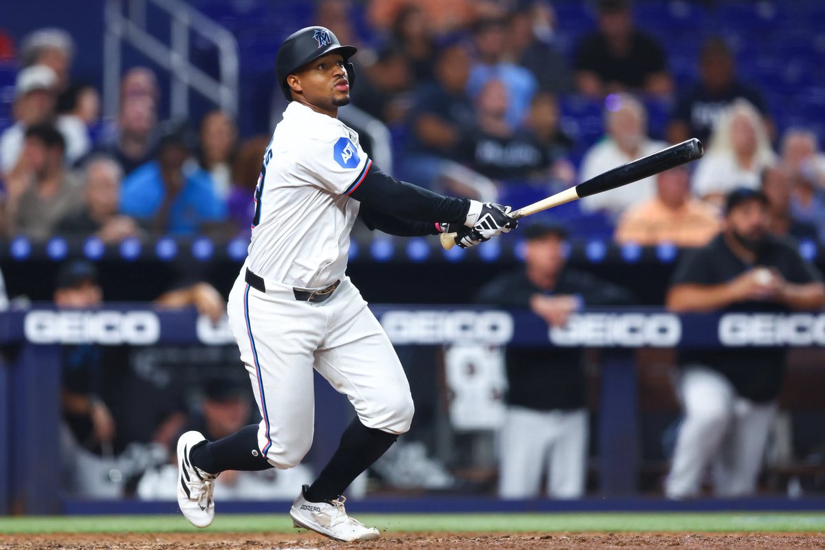 AllKnowingEK's tweet photo. 5-Leg MLB Combo | +320

Jose Ramirez
- Ramirez has a hit in 72% of games vs RHP, batting .295 overall and .283 against right-handed pitching. Facing Tomoyuki Sugano, who allows a .272 AVG to left-handed batters and features a very diverse arsenal - Ramirez bats above .300 against over 70.7% of his pitch types. With low strikeout rates on both sides, Ramirez has every opportunity to reach base today.

Gunnar Henderson
- Henderson has a hit in 72% of games vs RHP, batting .280 overall, .311 vs righties, and .500 vs Bibee. Facing Tanner Bibee, who allows a .262 AVG to left-handed hitters and features a mixed arsenal. Henderson bats .324 vs fastballs (27% of Bibee’s mix), and above .270 vs both sinkers and changeups, which account for another 30.4%. The remainder of Bibee’s pitches are cutters and sliders - Henderson still bats above .240 against both, making this a strong matchup across the board.

Xavier Edwards
- Edwards has a hit in 76% of games this season and 80% vs RHP, batting .289 overall and .316 vs righties. Facing Randy Vasquez, who allows a .272 AVG to left-handed hitters and features a mixed arsenal. 27.1% of his pitches are cutters - Edwards bats an elite .560 against them. Sinkers and curveballs make up 29.6% of Vasquez’s mix, with Edwards batting above .280 against both. He also bats .250 vs fastballs, which account for 21.1%. Paired with low strikeout rates on both sides, Edwards is in a strong spot to record a hit today.

Elly De La Cruz
- Has a hit in 73% of games vs RHP, batting .281 overall, .303 vs righties, and .364 vs Irvin. Facing Jake Irvin, who allows a .255 AVG to left-handed batters and relies primarily on fastballs, curveballs, and sinkers - making up 84.1% of his arsenal. Cruz bats above .310 against all three pitch types. With Irvin’s focused pitch mix, Cruz is well-positioned to reach base today.

CJ Abrams
- Abrams has a hit in 76% of games vs RHP, batting .283 overall and .274 against righties. Facing Brady Singer, who allows a .250 AVG and throws a compact arsenal of sinkers, sliders, fastballs, and cutters. Singer uses sinkers 40.6% of the time - Abrams bats .300 against them. Sliders and fastballs make up another 48.6% of Singer’s mix, and Abrams bats above .270 on both. The remaining 10.8% are cutters, which Abrams crushes with a .400 AVG. He profiles extremely well in this matchup, producing across every pitch type Singer relies on.

All batters in prime position to reach base today!