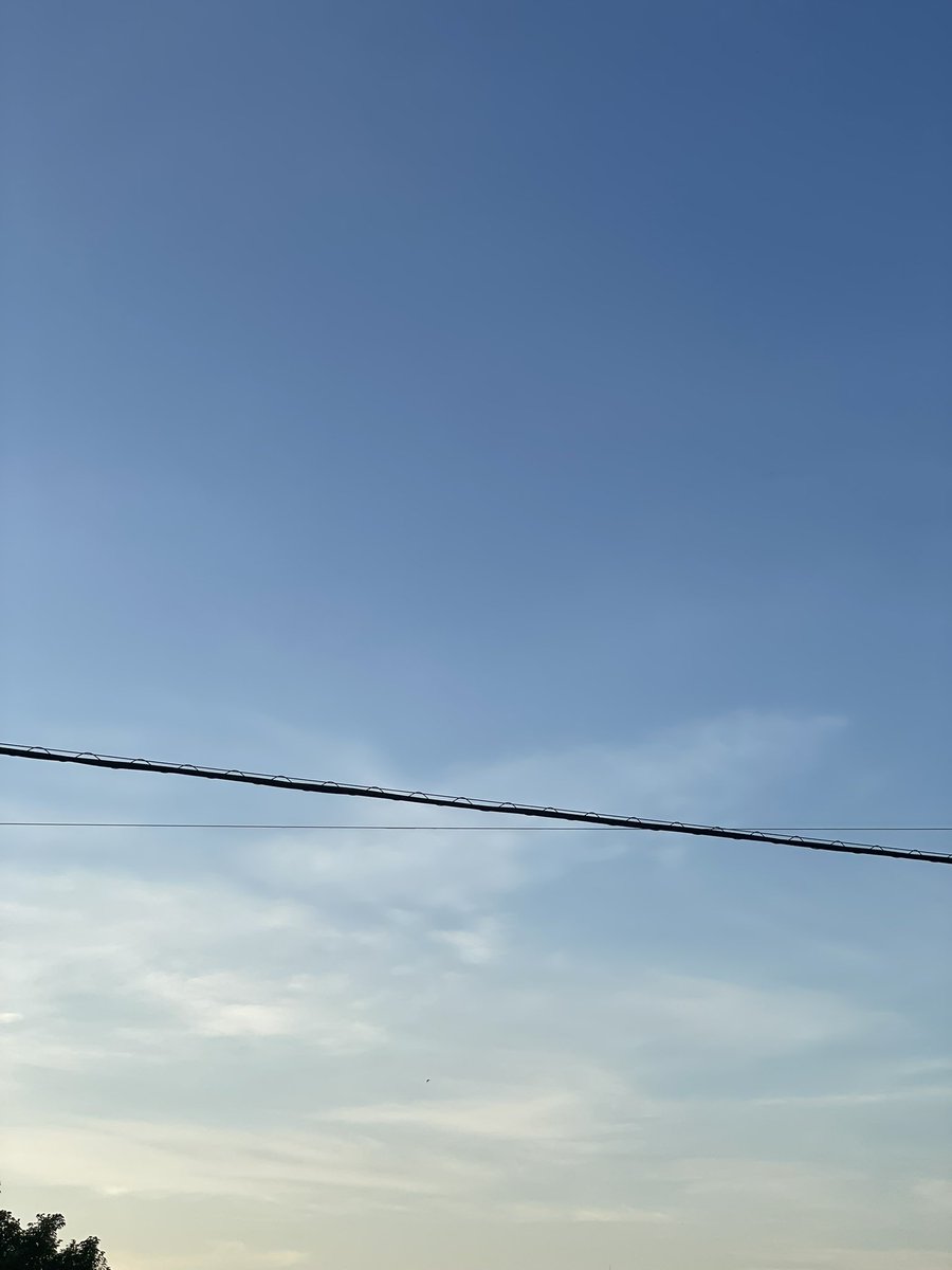 yuma777555's tweet image. みなさまおはようございます
ウォーキングなう
34日目です
昨日ラーメン🍜キメたので体重増えてましたが、予想よりは増えてなくてよかったです😇
今日からまた減量頑張ります💪