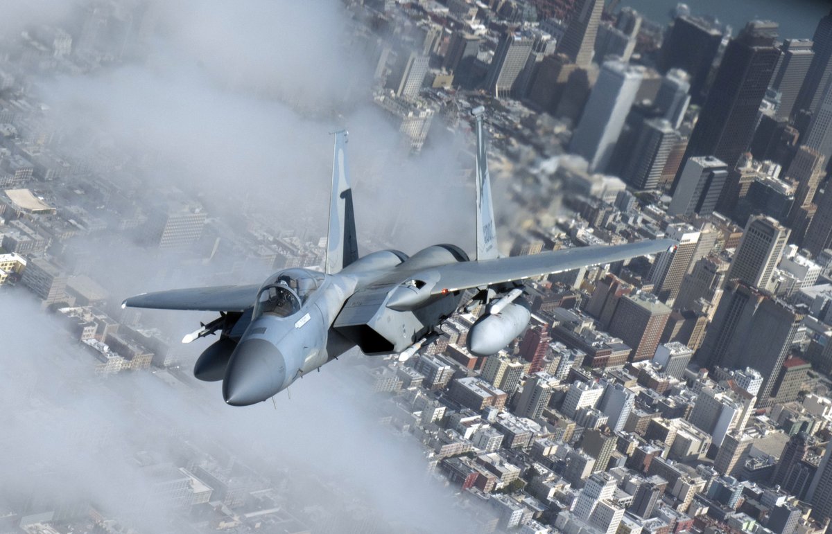 09Runway's tweet image. McDonnell Douglas F-15C Eagle 80-0010. 2021.