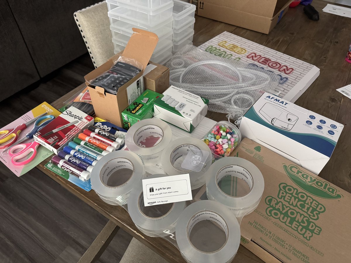 Delilah (Mrs. Luera-7th grade Science Teacher) tweet media