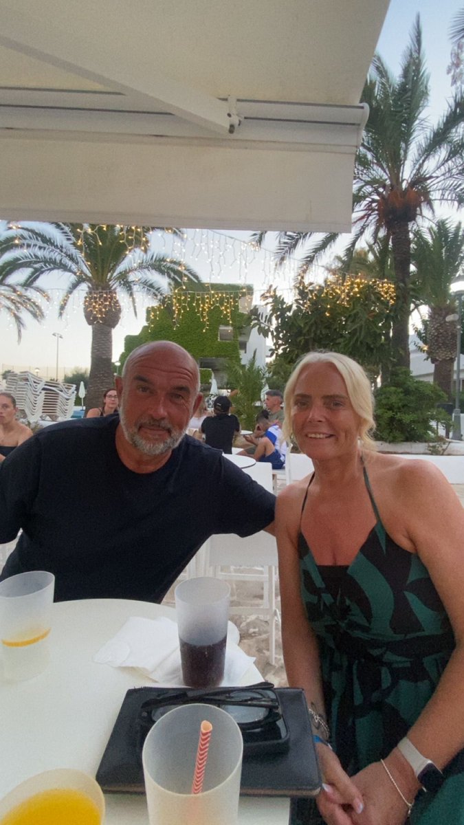 The glue #theboss
