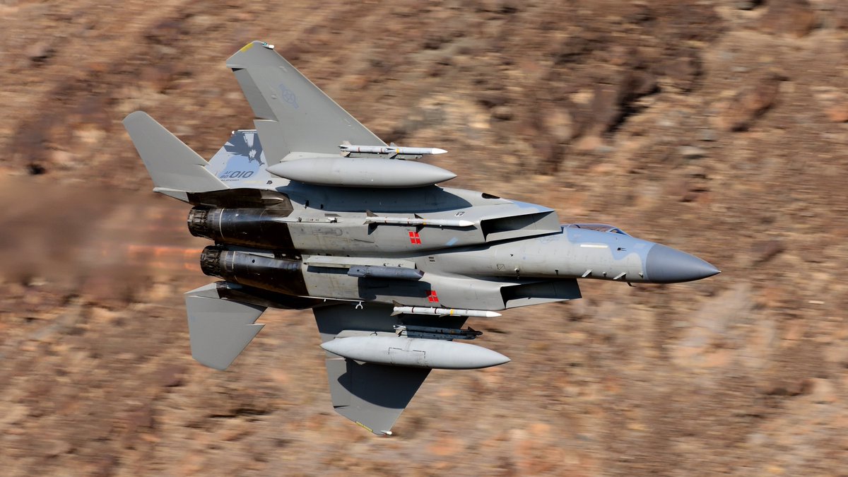 09Runway's tweet image. McDonnell Douglas F-15C Eagle 80-0010. 2017.