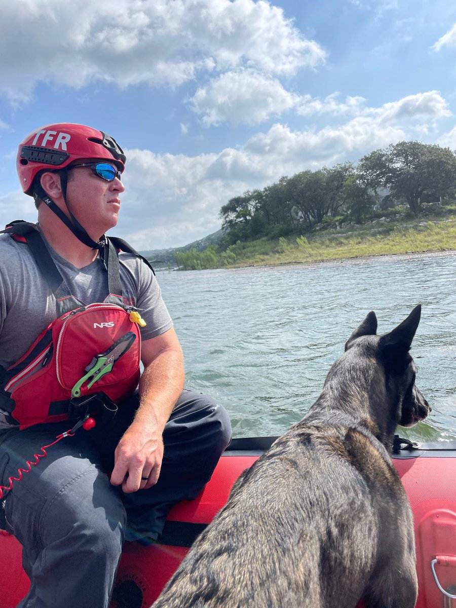 T_Town_Fire's tweet image. TFR hard at work along the Guadalupe River, assisting with flood response operations in Kerrville, Texas. AL-TF1 & AL-TF5 joined with IL-TF1 combining resources and expertise to continue efforts. Please keep these teams in your thoughts and prayers as operations continue.