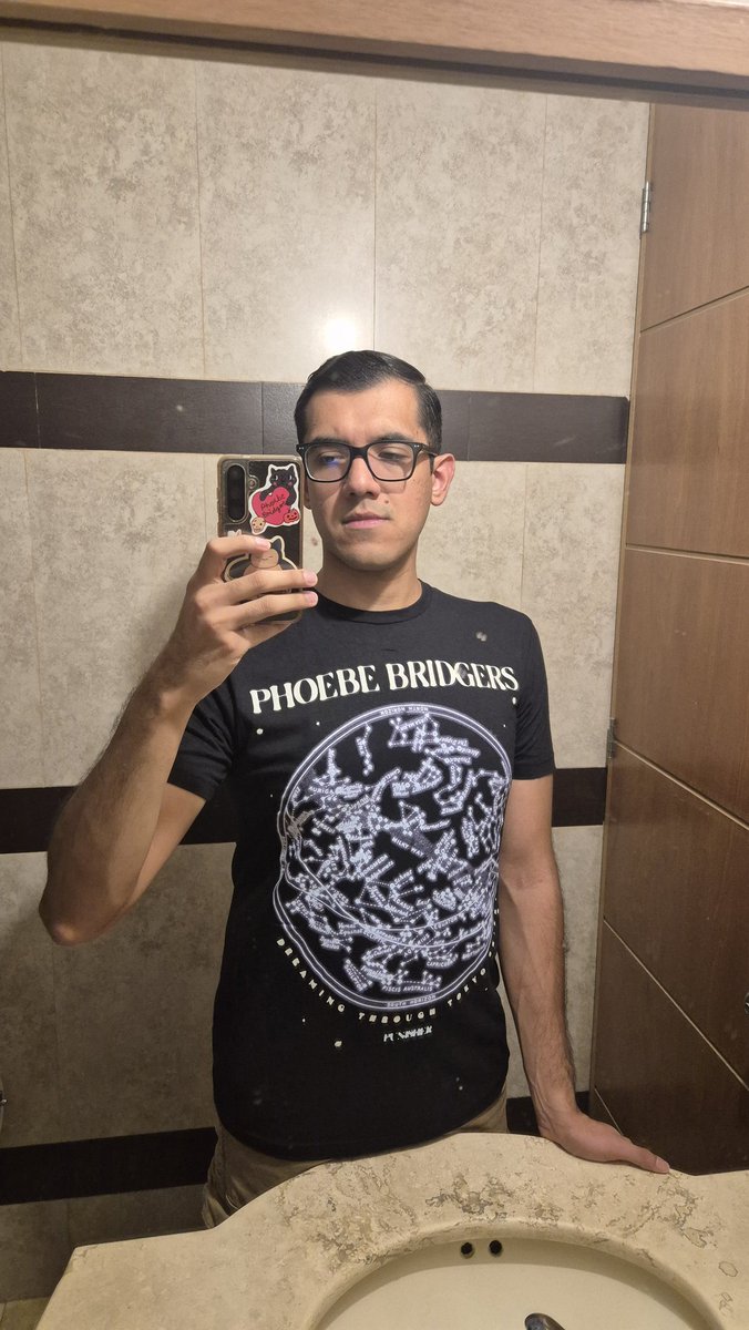 And if I could give you the moon
I would give you the moon.