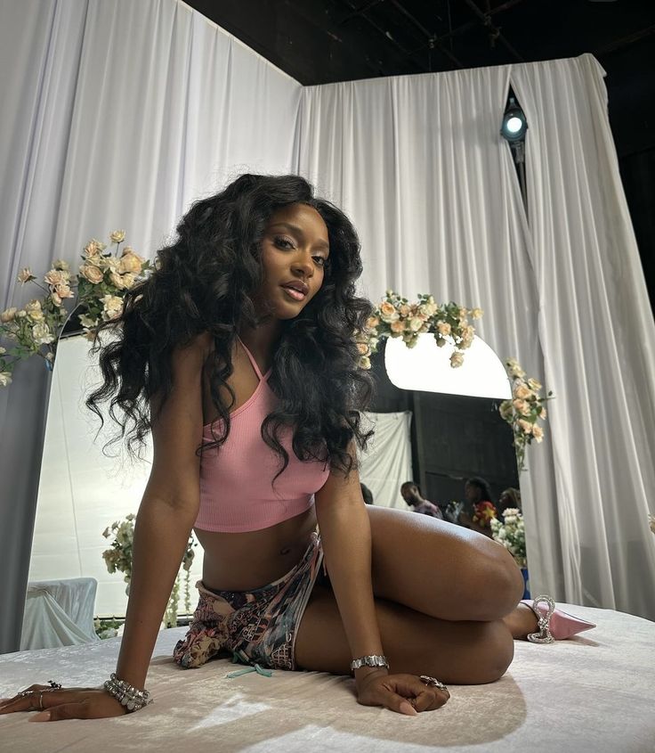 RocketGirl37's tweet photo. How to Stream Ayra Starr on Spotify (the right way):
#AyraStarr #SpotifyStreamingGuide #HotBodyisComing #HotBody https://t.co/QenEj0XuG0