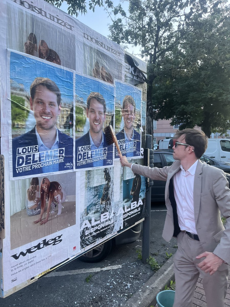 Sébastien LEBLANC (@sebast_leblanc) on Twitter photo Ce soir, on colle pour <a href="/DelemerLouis/">Louis DELEMER</a> et <a href="/LilleAuCoeur/">Lille au cœur</a> !
#Lille2026 #Municipales2026 Ce soir, on colle pour <a href="/DelemerLouis/">Louis DELEMER</a> et <a href="/LilleAuCoeur/">Lille au cœur</a> !
#Lille2026 #Municipales2026