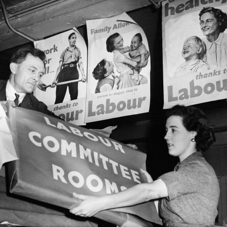 LeeDavidEvansUK's tweet image. The 1950 general election saw the highest turnout since before Britain was a full participatory democracy.
83.9% of people went to the polls to vote, a record never matched since.
@richardmarcj and I discuss why in our latest podcast. (See pinned tweet).