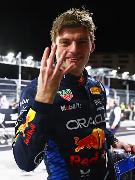 Stouve762's tweet image. 🚨 THREAD: The most insane stats and records held by Max Verstappen 🧵
From teenage prodigy to F1 domination machine — here’s why he’s rewriting history. 👇
#F1 #MaxVerstappen #RedBullRacing