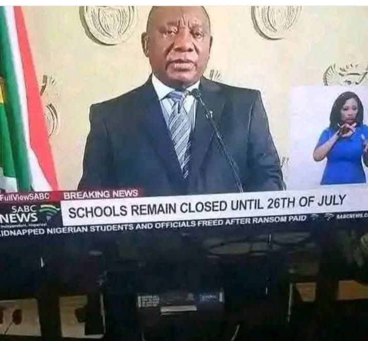 LoenzOmde's tweet image. Some parents will send their kids to school because they don’t watch news 🤦🏽♀️