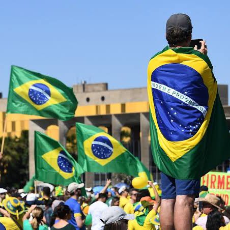 ancapchequei's tweet image. 🚨URGENTE: Página de direita é atacada em massa pela esquerda por promover luta contra a censura.
Sigam a página: @brsemcensuraof.
