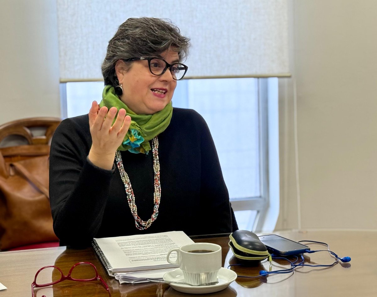 Claupascualgrau's tweet image. Hoy lunes nos reunimos con el ministro @gboccardobosoni del @MintrabChile para hablar de proyectos de ley como el de sala cuna, transmitimos inquietudes y nos respondieron importantes aspectos. Estaremos muy pendientes de la tramitación en senado.