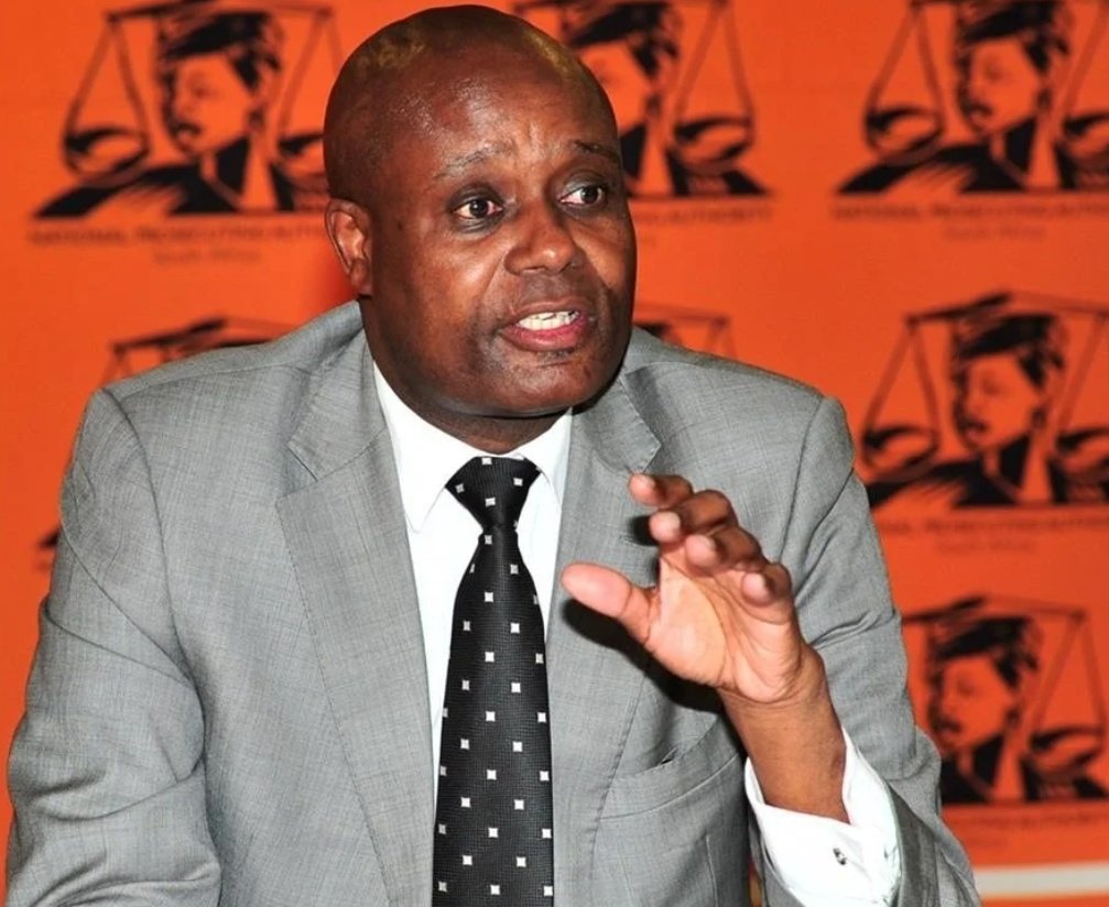 Jenna_original2's tweet image. Cyril has suspended South Gauteng Director of Public Prosecutions, Adv Andrew Chauke, with immediate.
Some people are going to be in jail soon.