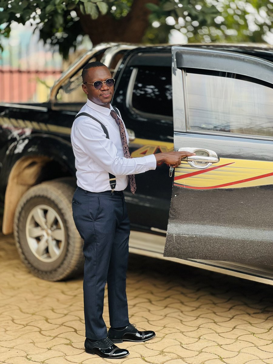JOnyait's tweet image. 🗓️ What happened to #Monday? A real day in the hustle:
•✅ Kigowa Office
•✅ Namanve – Haojue
•✅ 4th Street – Spiro
•✅ Ntinda – Volleyball Club
🛵 Reminder:
Place the order for the Spiro bike at UGX 3,800,000.
🚨 Discount ending soon!