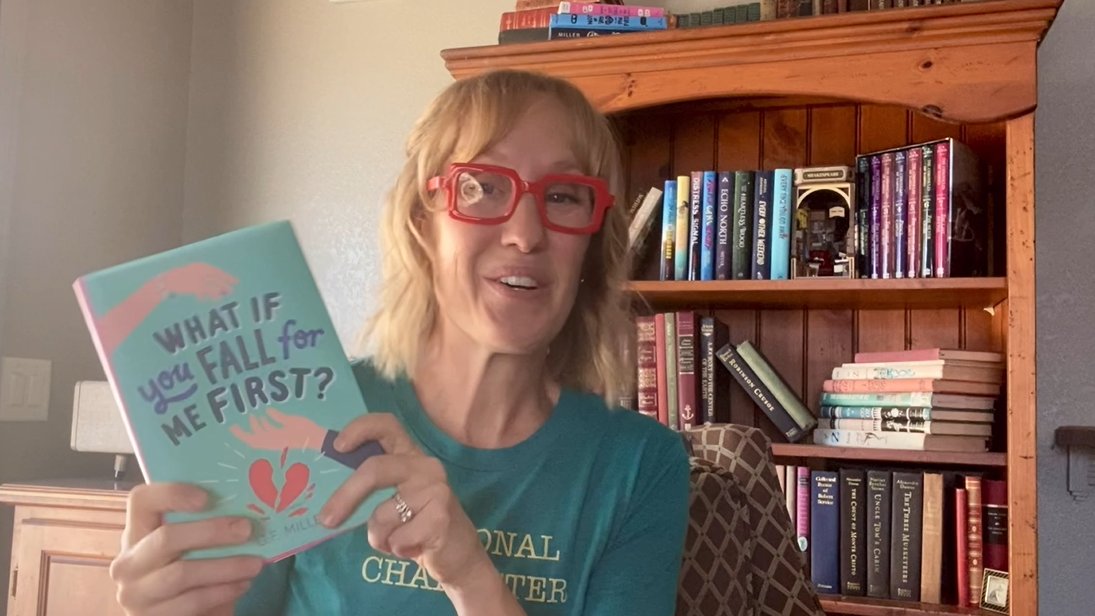 SimonKIDS's tweet image. On today's #ReadAndLearn, author G.F. Miller reads aloud from #WhatIfYouFallForMeFirst?!
Watch now: bit.ly/4m3k9T4