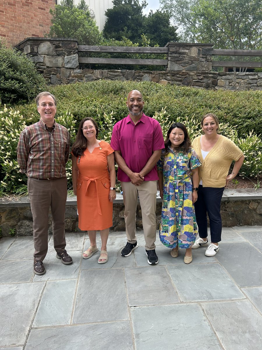 HollySeiboldVA's tweet image. In Charlottesville for the @VAIPL Annual Environmental Justice Retreat where we are discussing the climate crisis, eradicating environmental and social injustices, and living in a just, thriving, and equitable world.