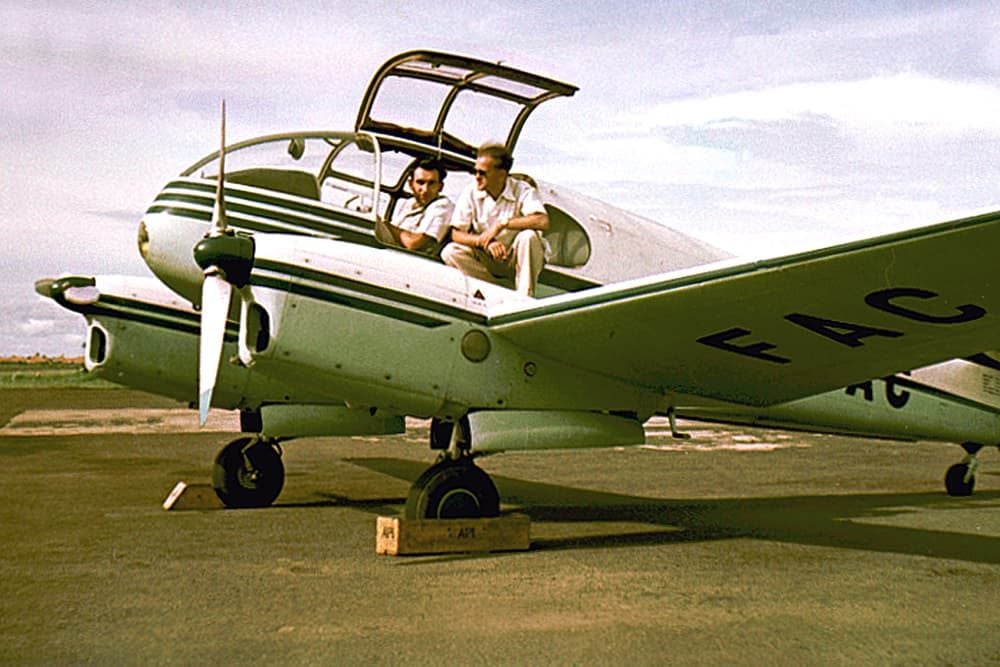 PallRay's tweet image. 1/
🇬🇧 Few airplanes can describe the skill of 🇨🇿 engineers as well as the Aero Ae 45, which made Czechoslovak aeronautical engineering famous all over the world.

This plane celebrates 78 years since its #firstflight, so why not dedicate a brief Monday thread to it? 🧵