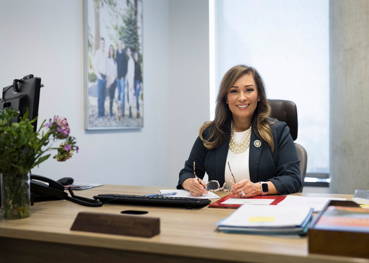 JeffHorseman's tweet image. What California’s first Latina GOP state senator thinks about Trump and immigration tinyurl.com/bddup2e8