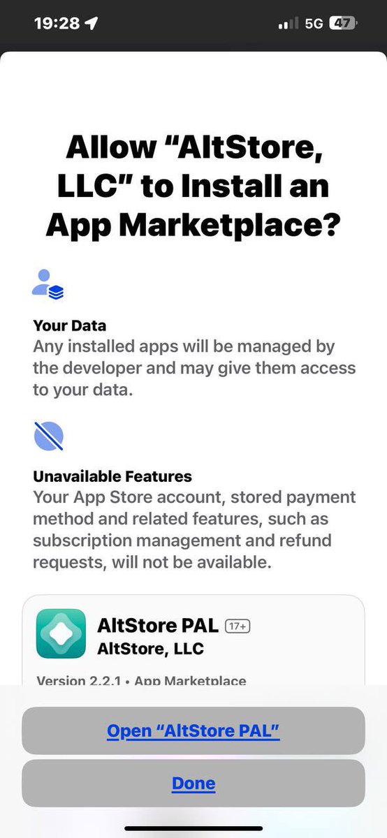 zollotech's tweet image. iOS 18.6 users in the EU should have updated screens when installing 3rd party app stores and apps. Here is what it looks like. Thanks to a viewer in the EU for sending this.