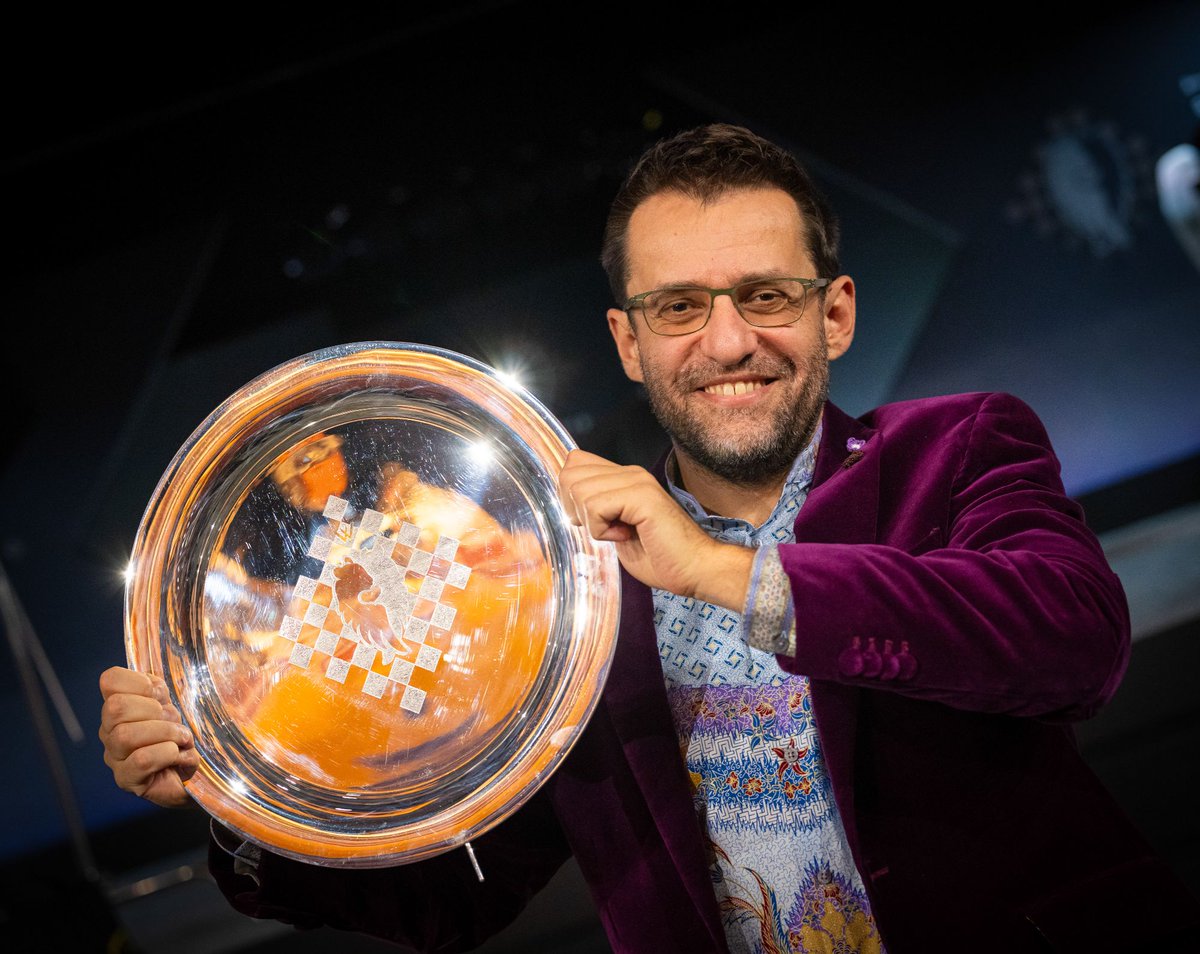 Congratulations to <a href="/LevAronian/">Levon Aronian</a> on winning the #FreestyleChess Las Vegas Grand Slam and the $200,000 top prize!

 Hans Niemann finished 2nd ahead of Magnus Carlsen who took 3rd.